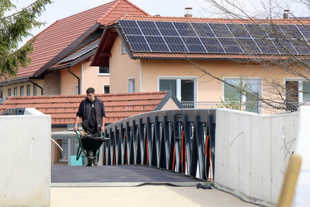 ASFALTIRANJE MOSTU 03 FOTO LJUBO VUKELIČ